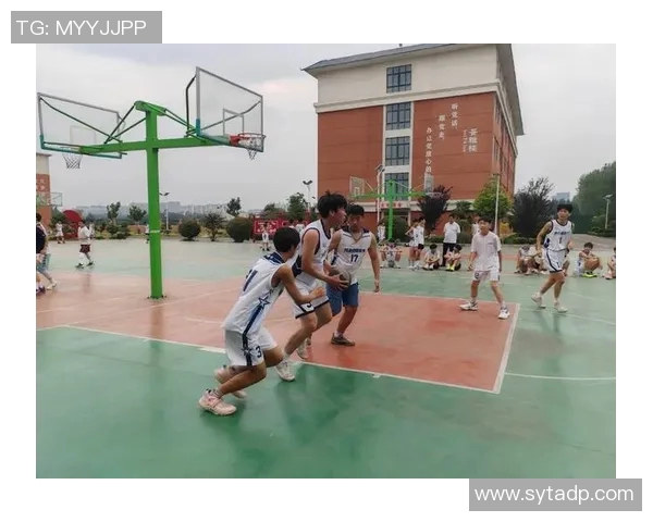 昆山与四川的精彩对决：篮球场上的激情碰撞与战术较量